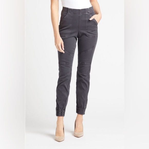 Spanx Washed Black Stretch Twill Cargo Jogger Pants Size Medium - Picture 1 of 12